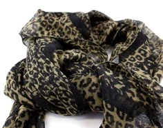 Petit by Sofie Schnoor halstørklæde leopard